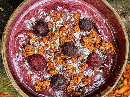 Nothing like a super food to give your smoothie bowl a boost