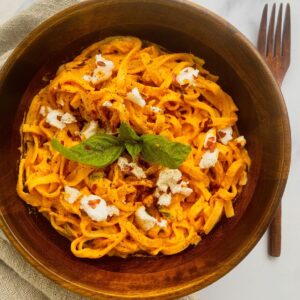 Creamy Spicy Roasted Red Pepper Pasta
